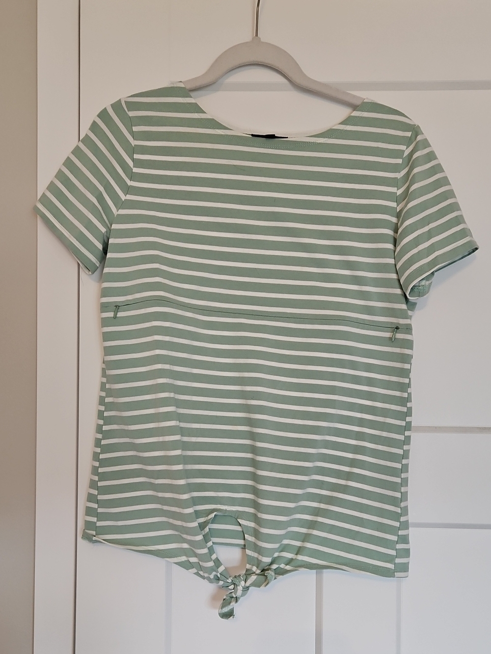 Nursing Queen Striped Cotton Nursing Tshirt W/front Tie